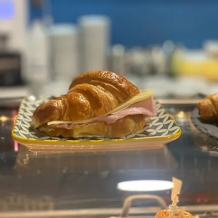 게스트하우스 Rovior & Cafe 카라펠