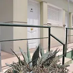 Rovior Rooms&café 2*